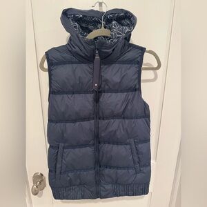Lululemon Chilly Chill Puffy Vest Inkwell / Exploded Star Inkwell Size 8